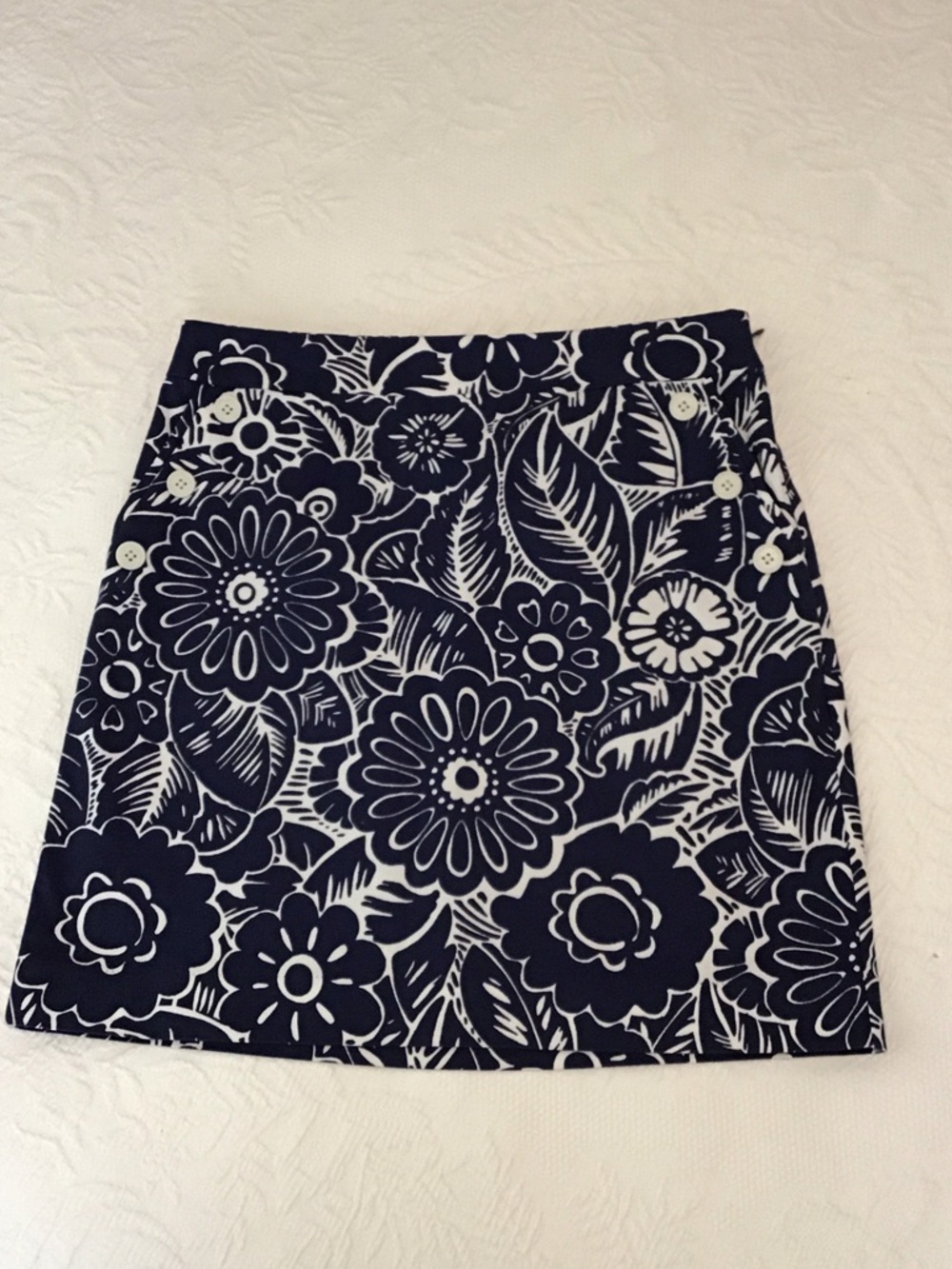 Talbots Navy Blue & White Floral Cotton Skirt